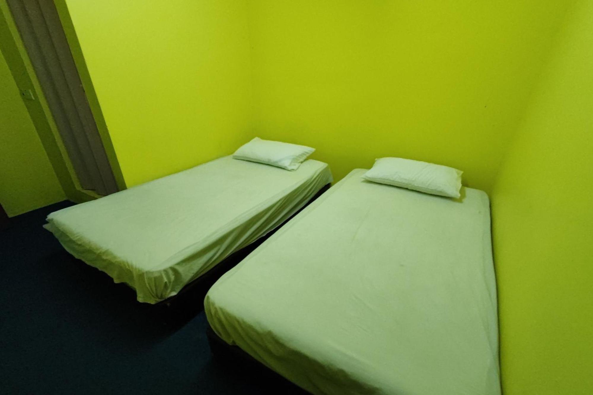 D'Bj Motel Баян Лепас Екстериор снимка