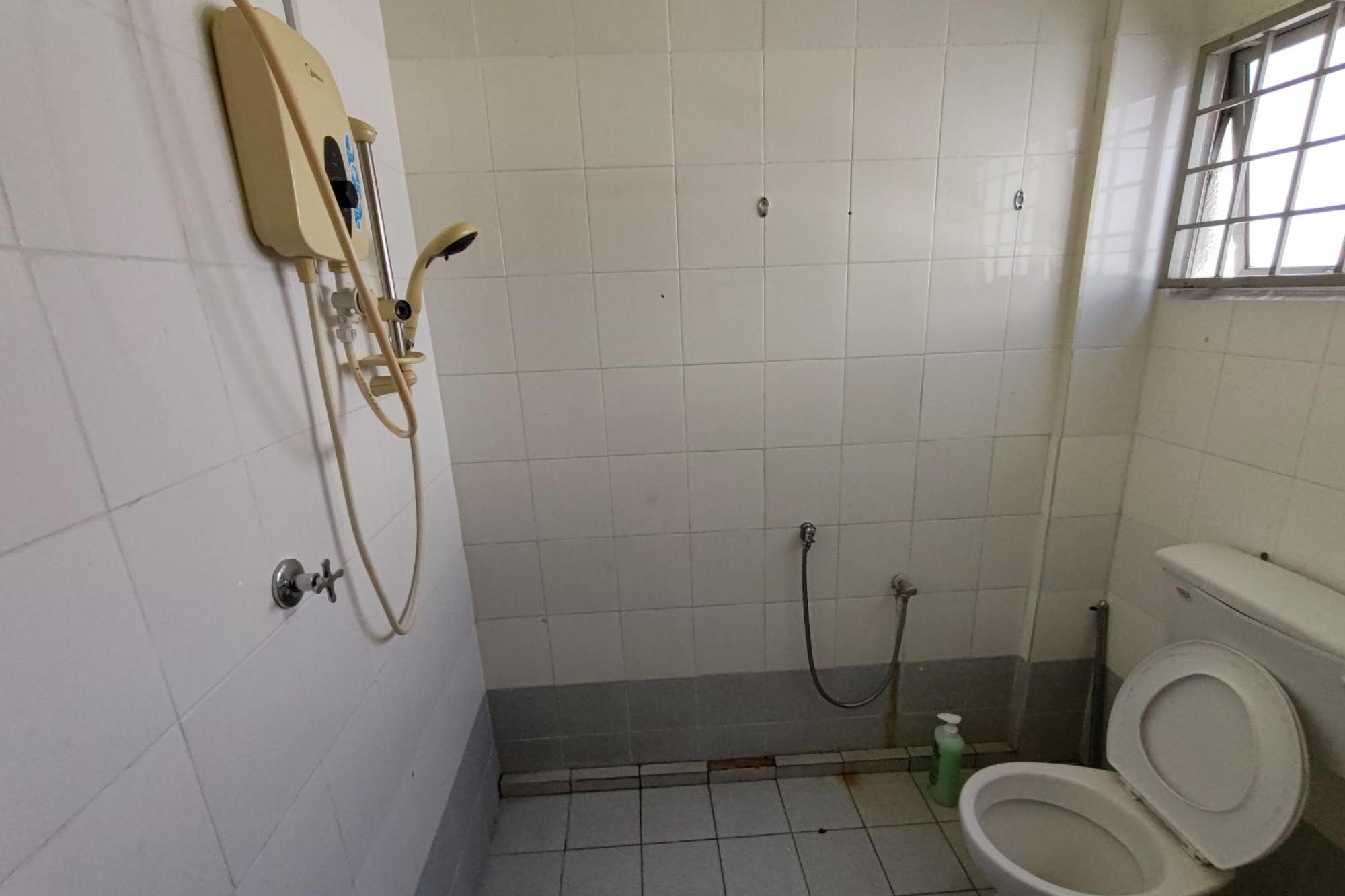 D'Bj Motel Баян Лепас Екстериор снимка